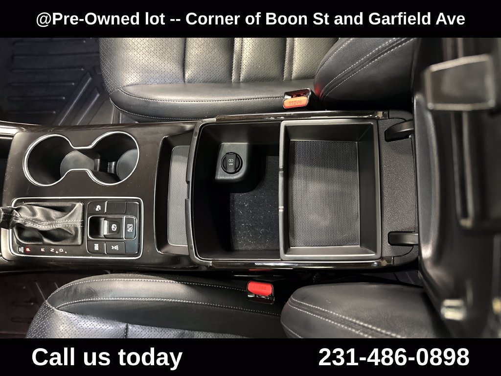 Used 2020 Silver Kia EX image 24