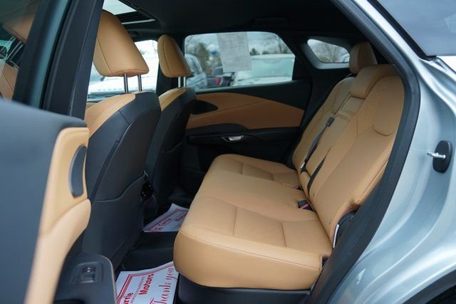 2025 LEXUS RX - Image 7