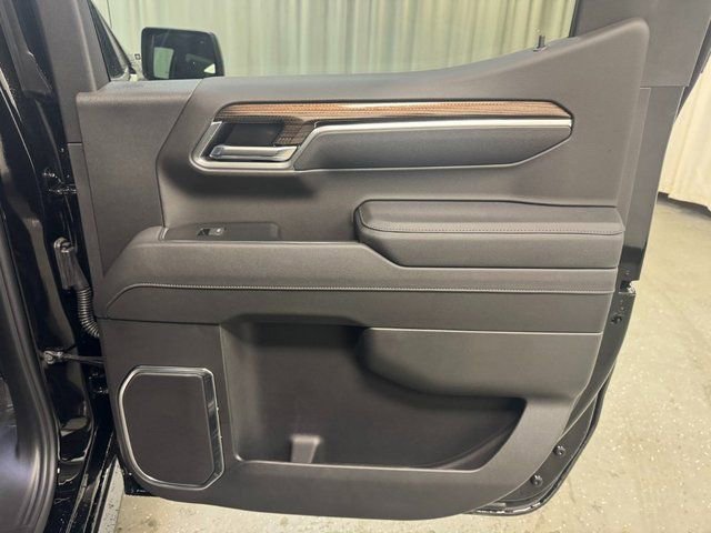 2026 Chevrolet Silverado 1500 RST - Photo 25