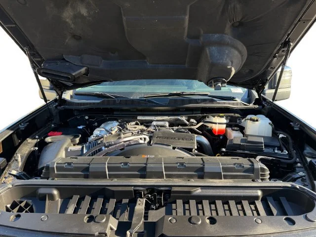 Used 2025 Black Chevrolet LTZ image 18