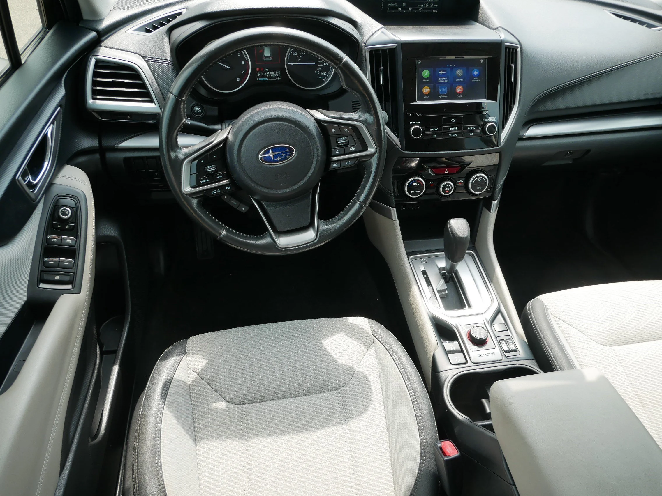 Used 2020 Horizon Blue Pearl Subaru Premium image 19