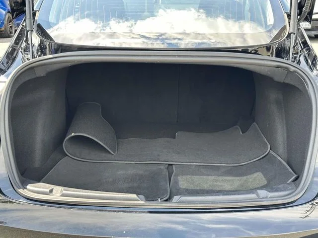 Used 2018 Black Tesla Long Range image 29