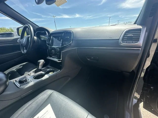 Used 2019 Black Jeep Limited image 32