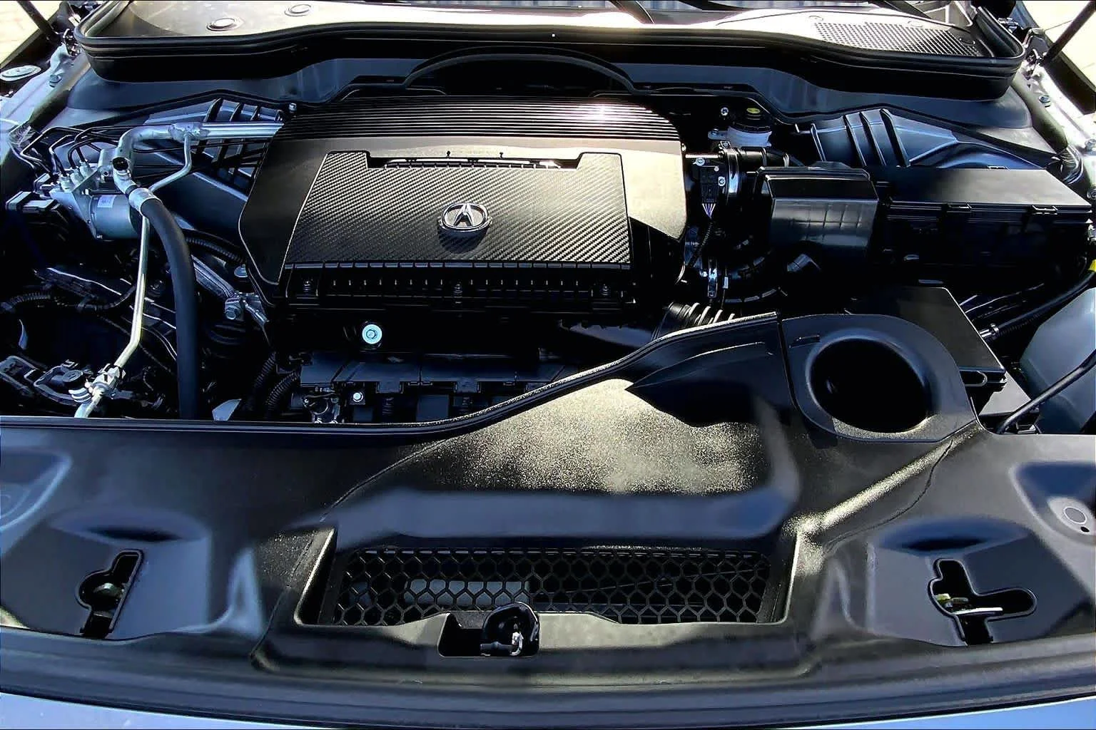 New 2026 Liquid Carbon Metallic Acura w/Technology Package image 18