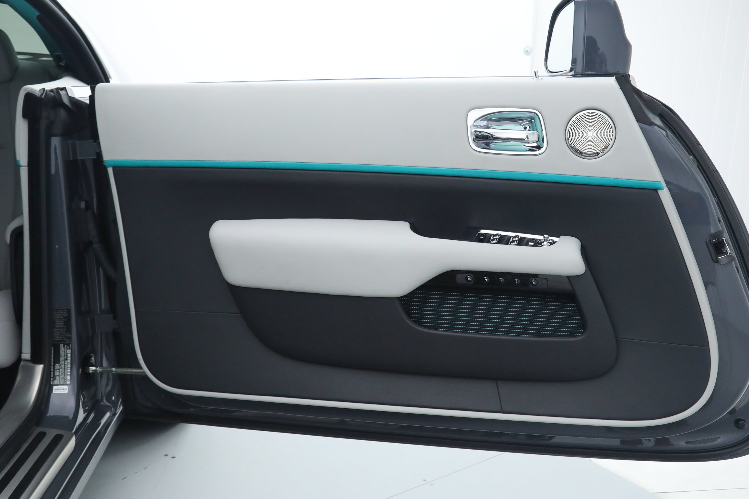 Used 2021 Gray Rolls-Royce  image 23