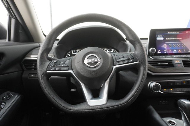 2025 Nissan Altima SV - Photo 21