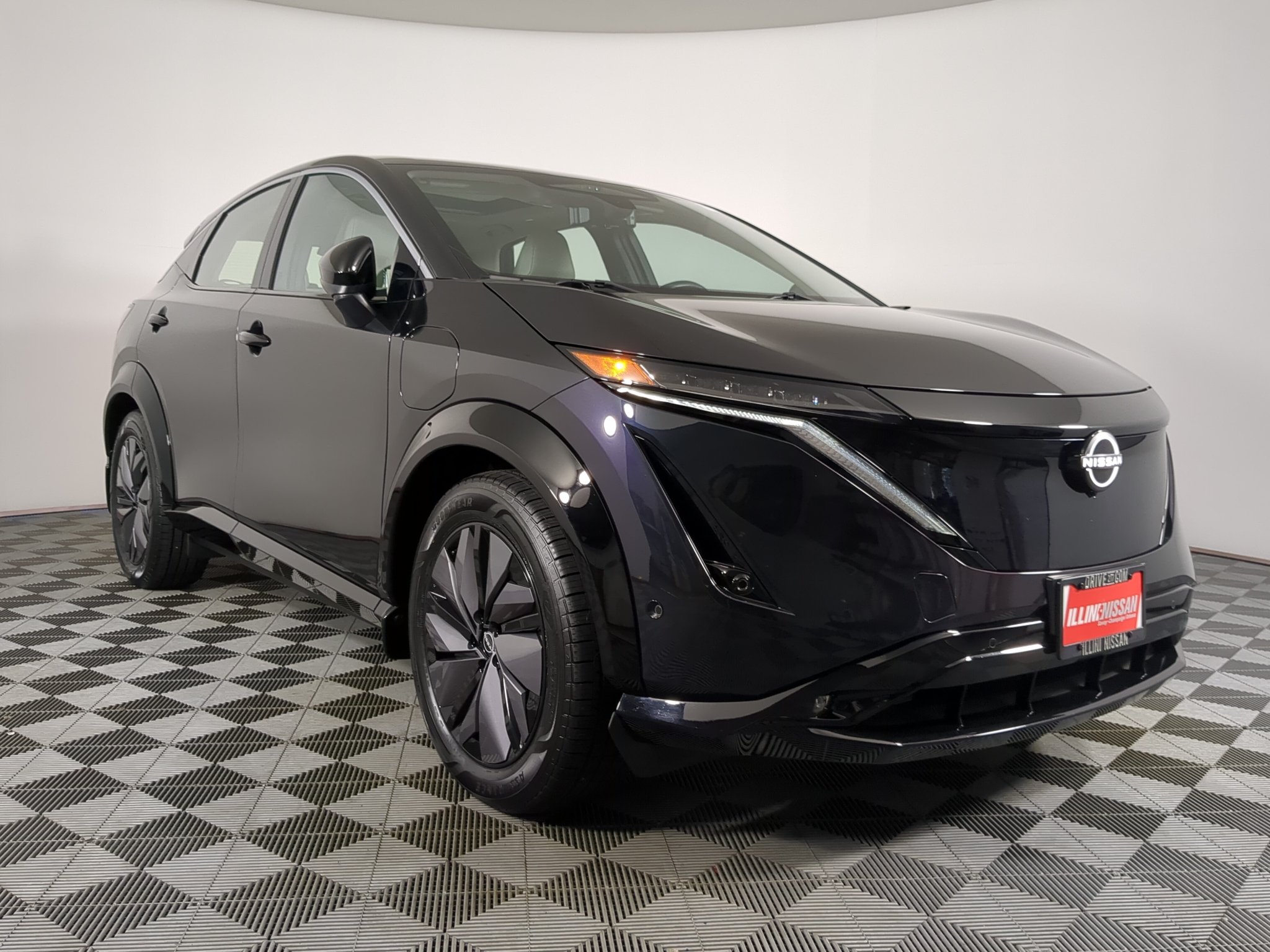 2024 Nissan ARIYA Empower+