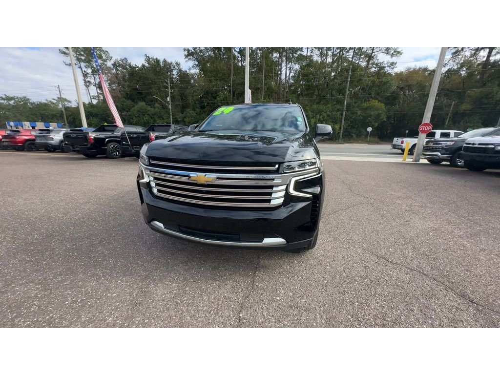 Used 2024 Black Chevrolet High Country image 3