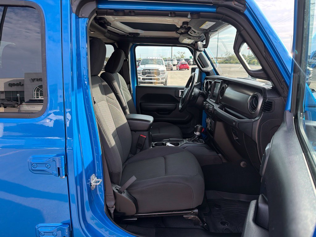 Certified Used 2022 Blue Jeep Willys image 18