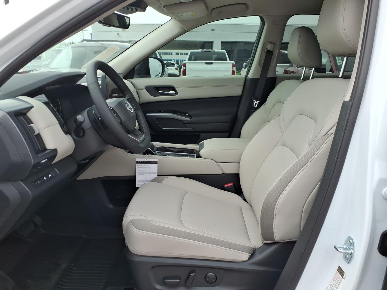 2026 Nissan Pathfinder SL White at Robbins Nissan