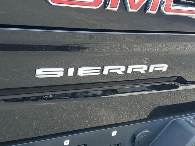 Used 2024 Onyx Black GMC AT4 image 27