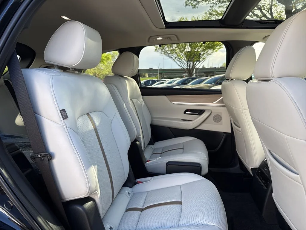 2025 Mazda CX-90 Premium Plus Package - Photo 35