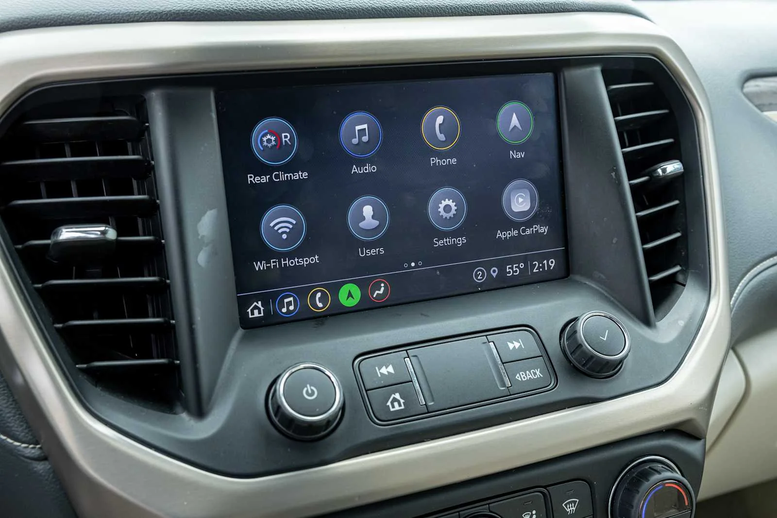 2022 GMC Acadia Denali - Photo 21