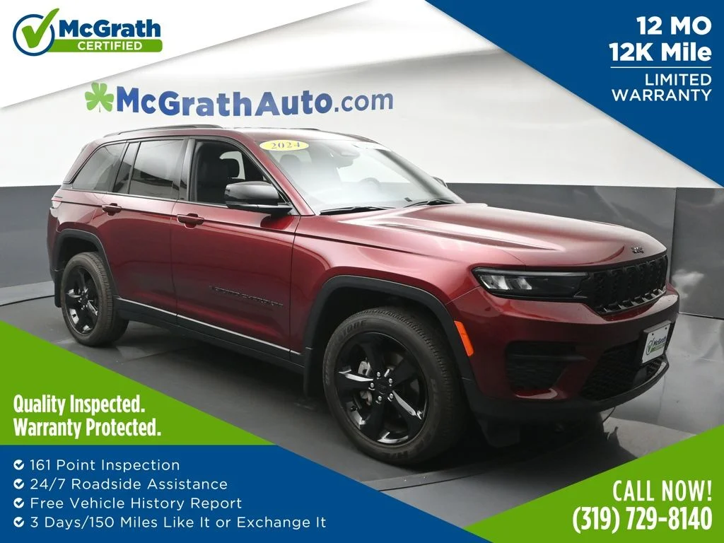 Used 2024 Red Jeep Altitude X image 1