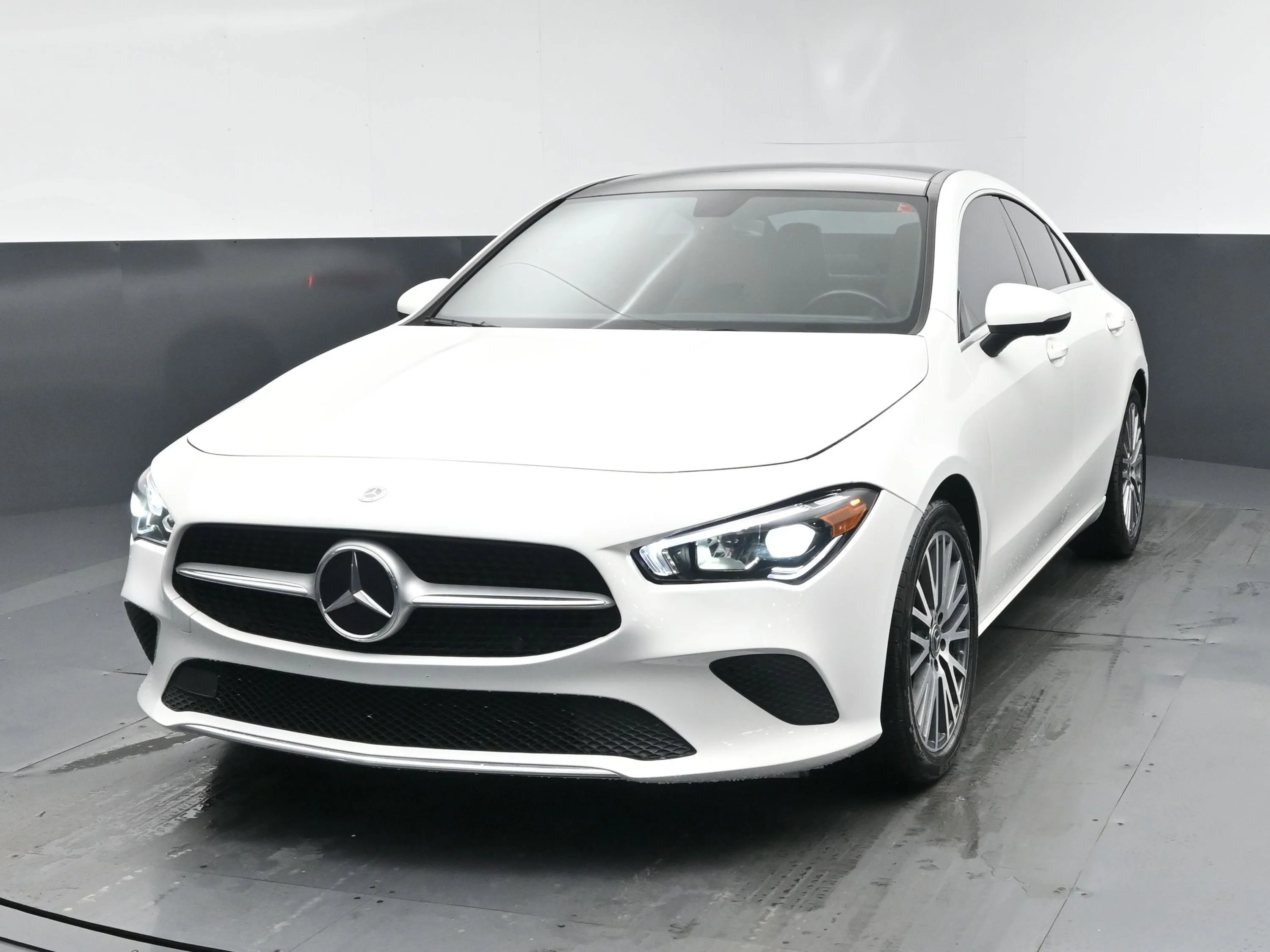 2020 Mercedes-Benz CLA CLA250 4MATIC's photo