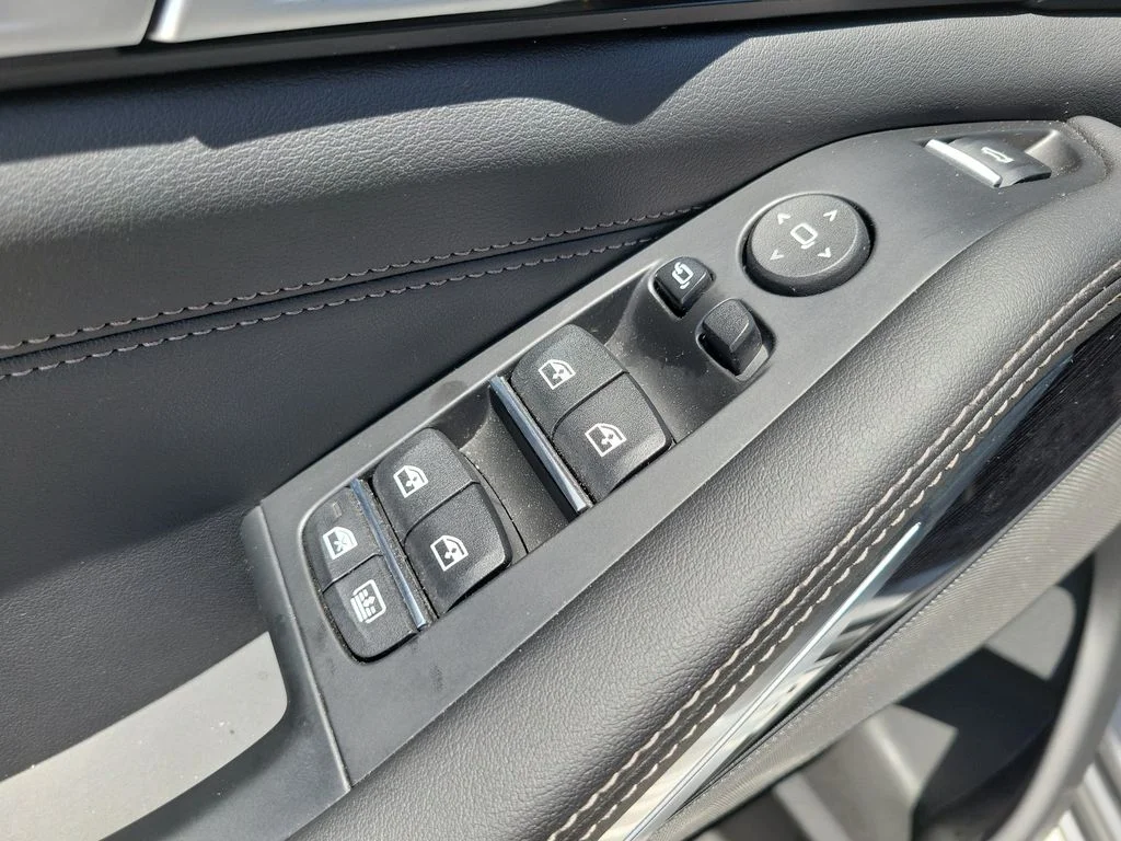 Used 2026 Gray BMW xDrive40i image 20