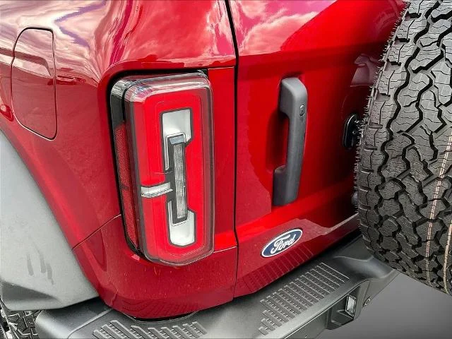 New 2026 Ruby Red Metallic Tinted Clearcoat Ford Badlands® image 62