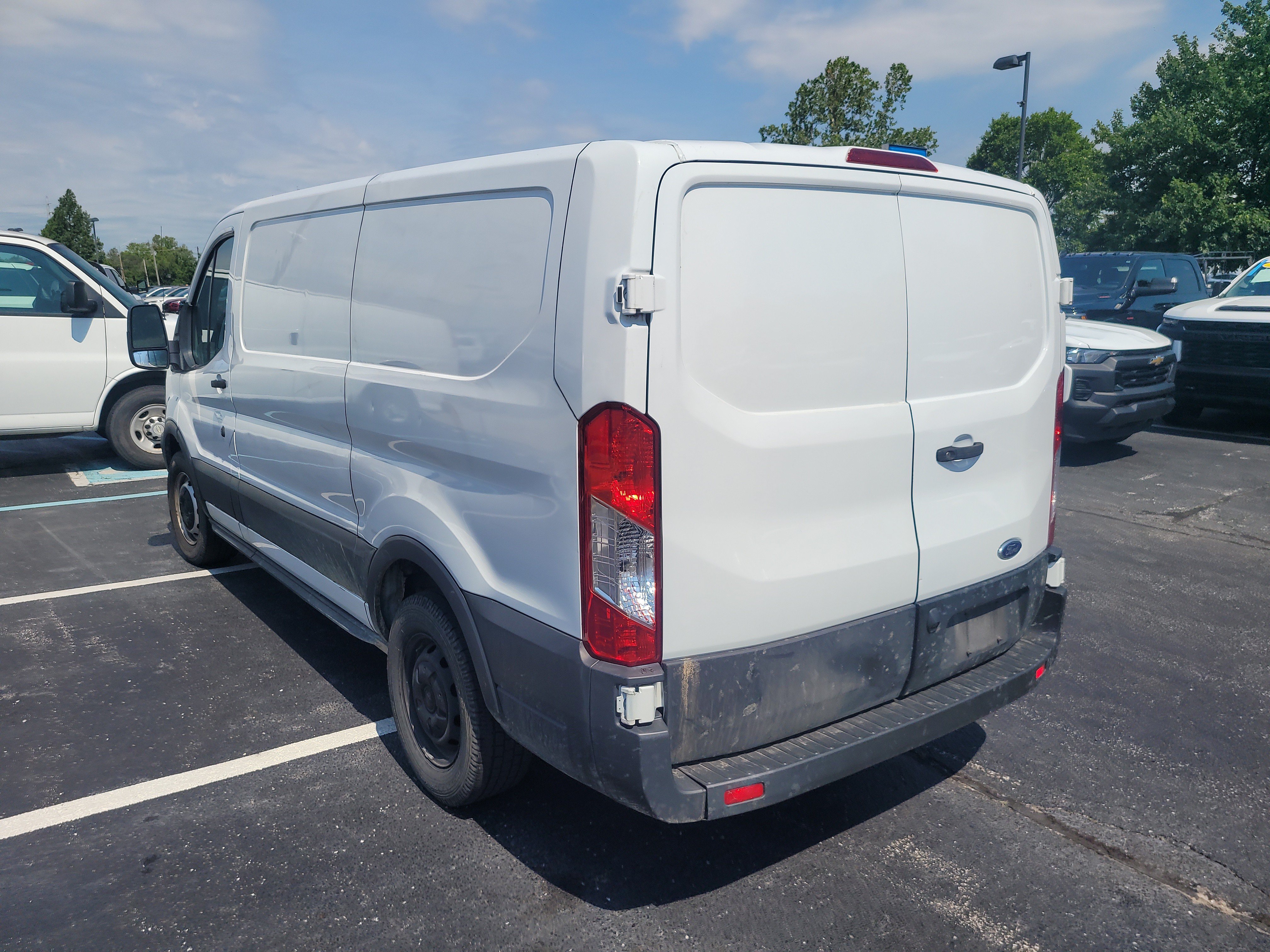 Used 2019 Oxford White Ford  image 5