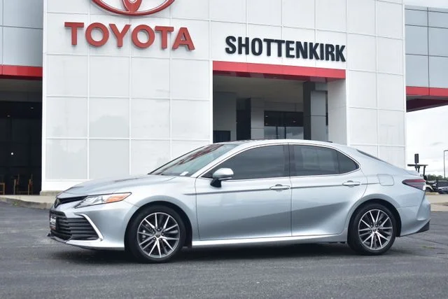 Used 2023 Silver Toyota XLE image 1