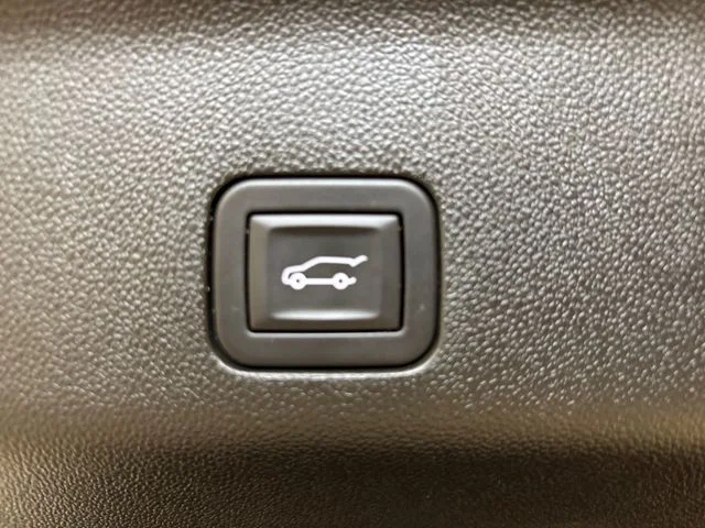 Used 2025 Red GMC Elevation image 26