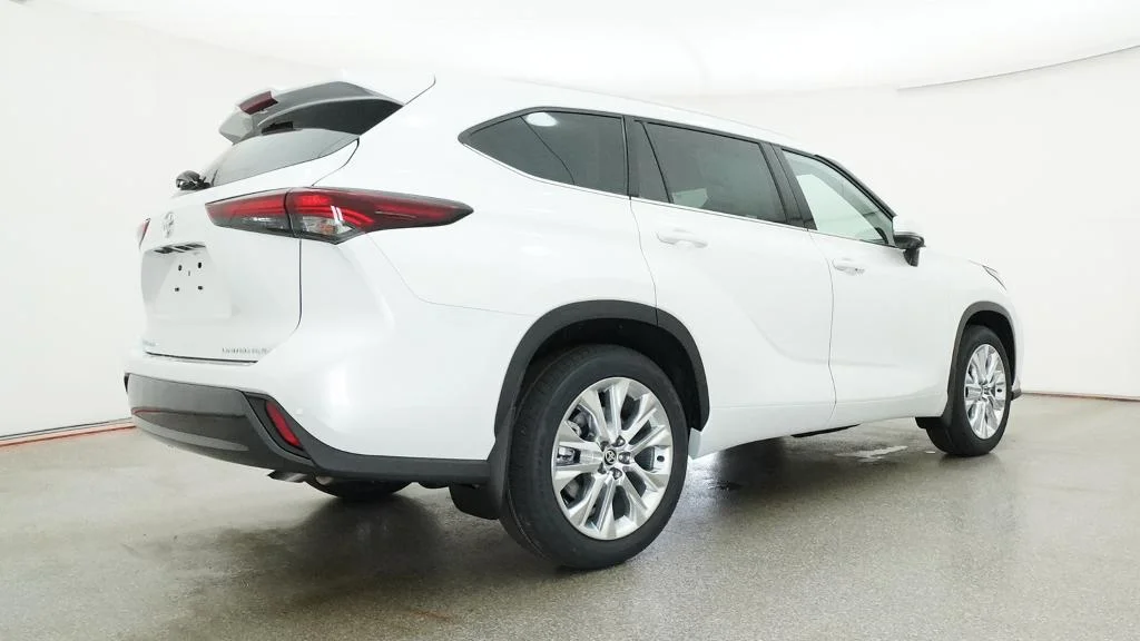 New 2026 Wind Chill Pearl Toyota Limited image 17