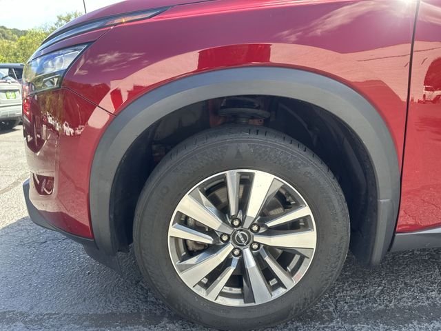 Used 2024 Red Nissan SL image 20