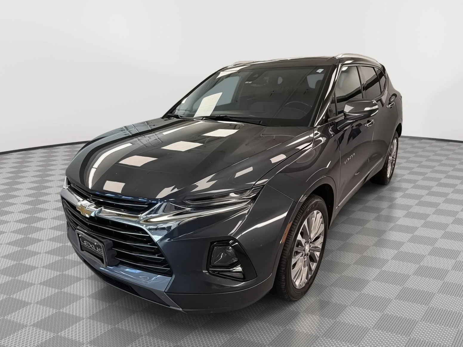 Used 2021 Iron Gray Metallic Chevrolet Premier image 5