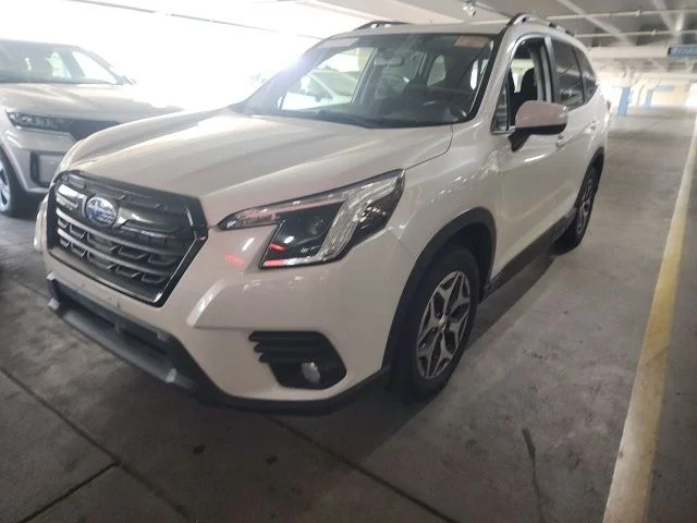 Used 2023 White Subaru Premium image 4