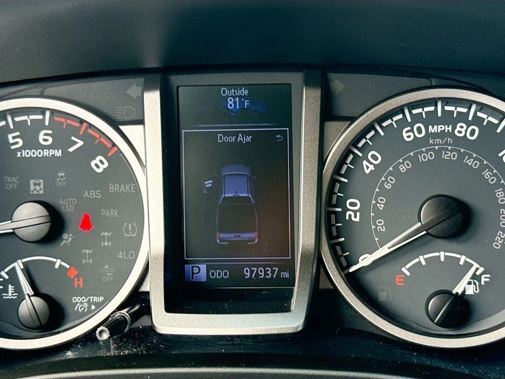 Used 2020 Gray Toyota SR5 image 13