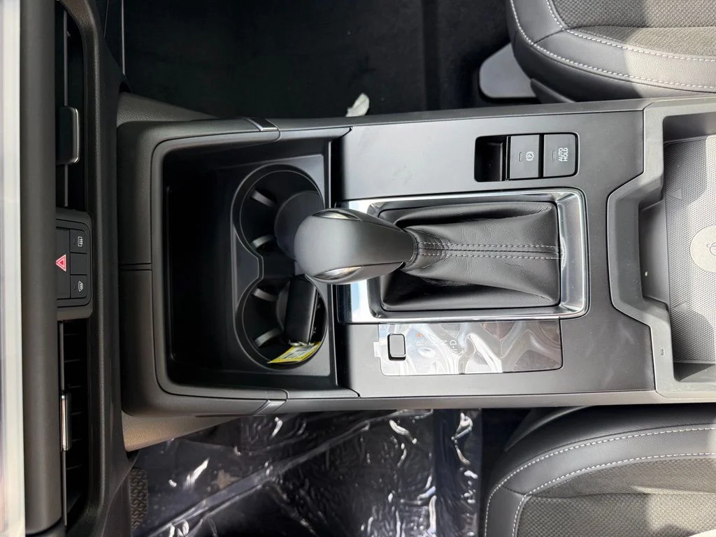New 2026 Aero Gray Metallic Mazda 2.5 S Select AWD image 18
