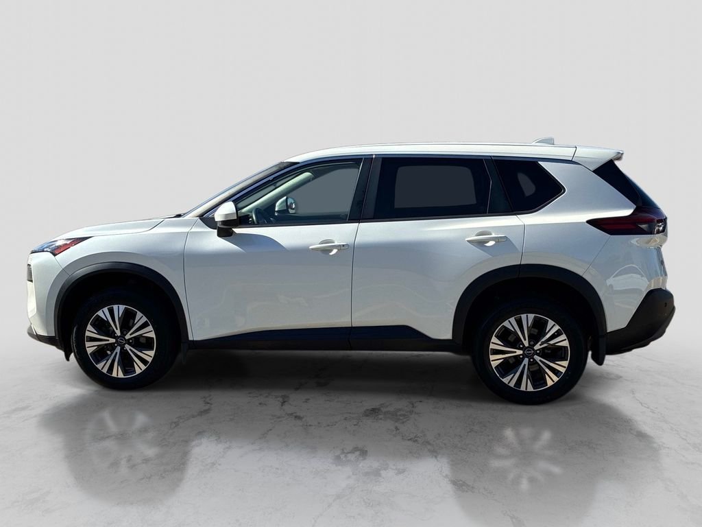 Used 2023 White Nissan SV image 4