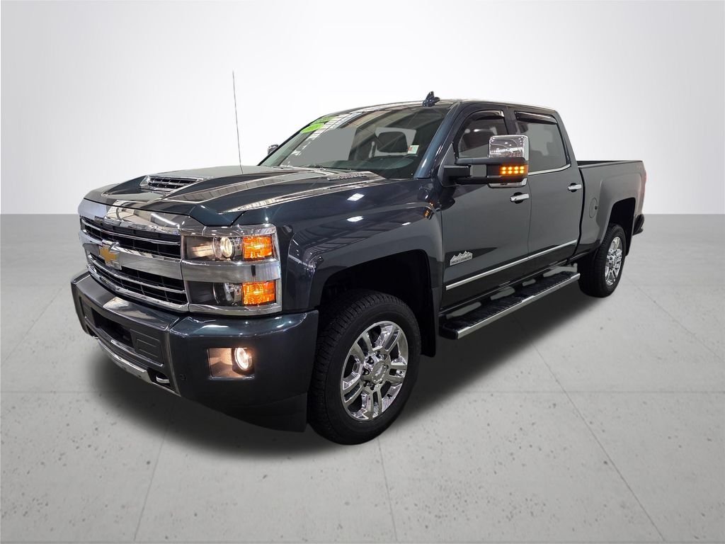 Used 2018 Gray Chevrolet High Country image 2