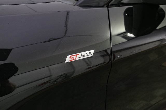 Used 2023 Black Ford ST-Line image 7