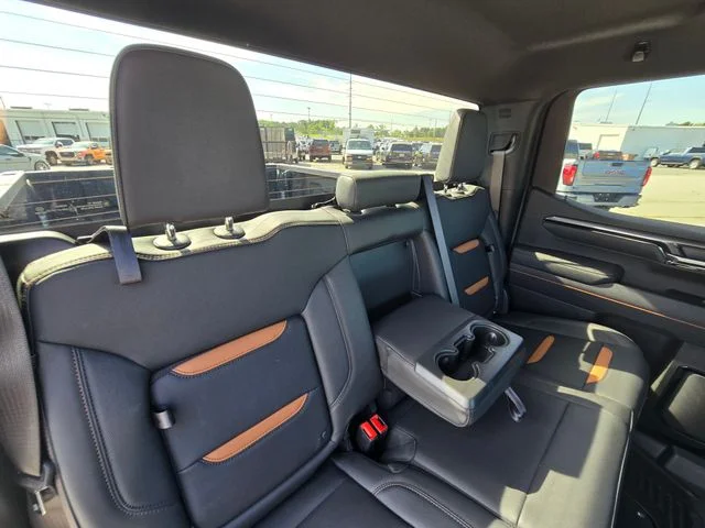 Used 2025 White GMC AT4 image 16