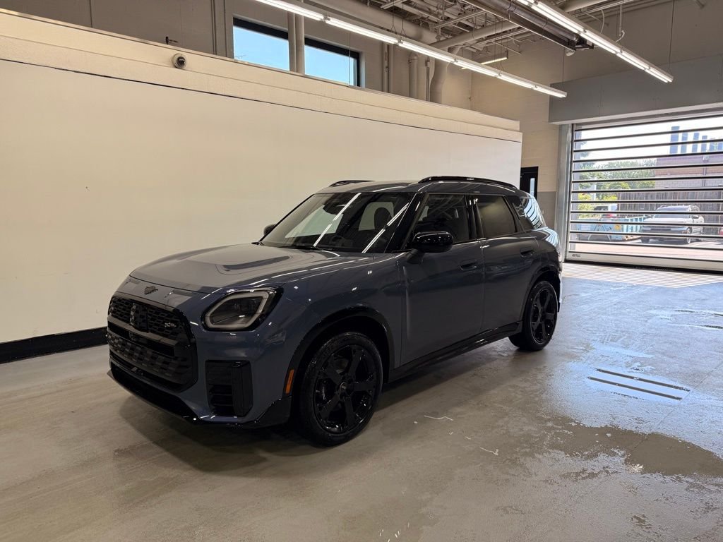 2027 MINI Countryman's photo