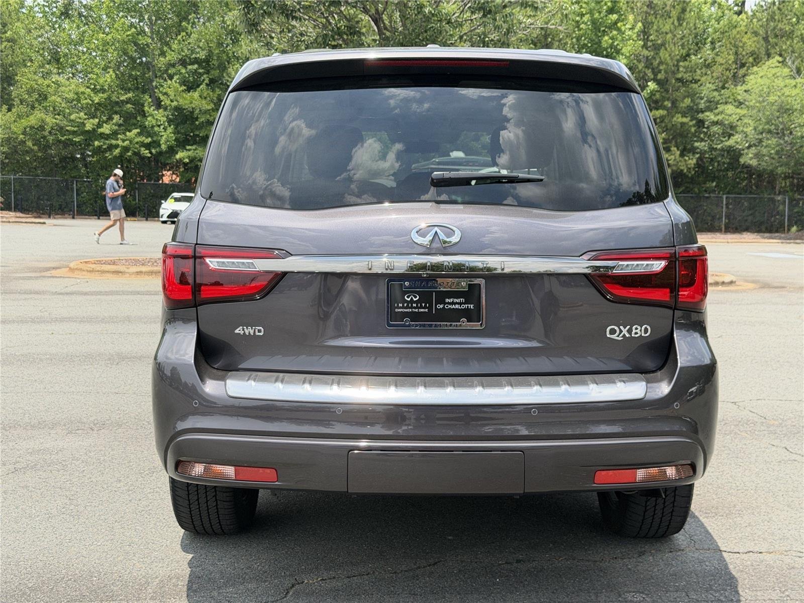 Used 2024 Anthracite Gray INFINITI Premium Select image 29