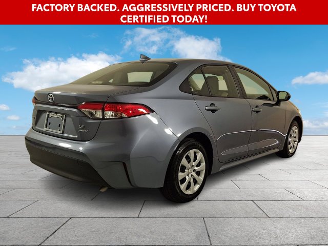 Used 2025  Toyota LE image 8