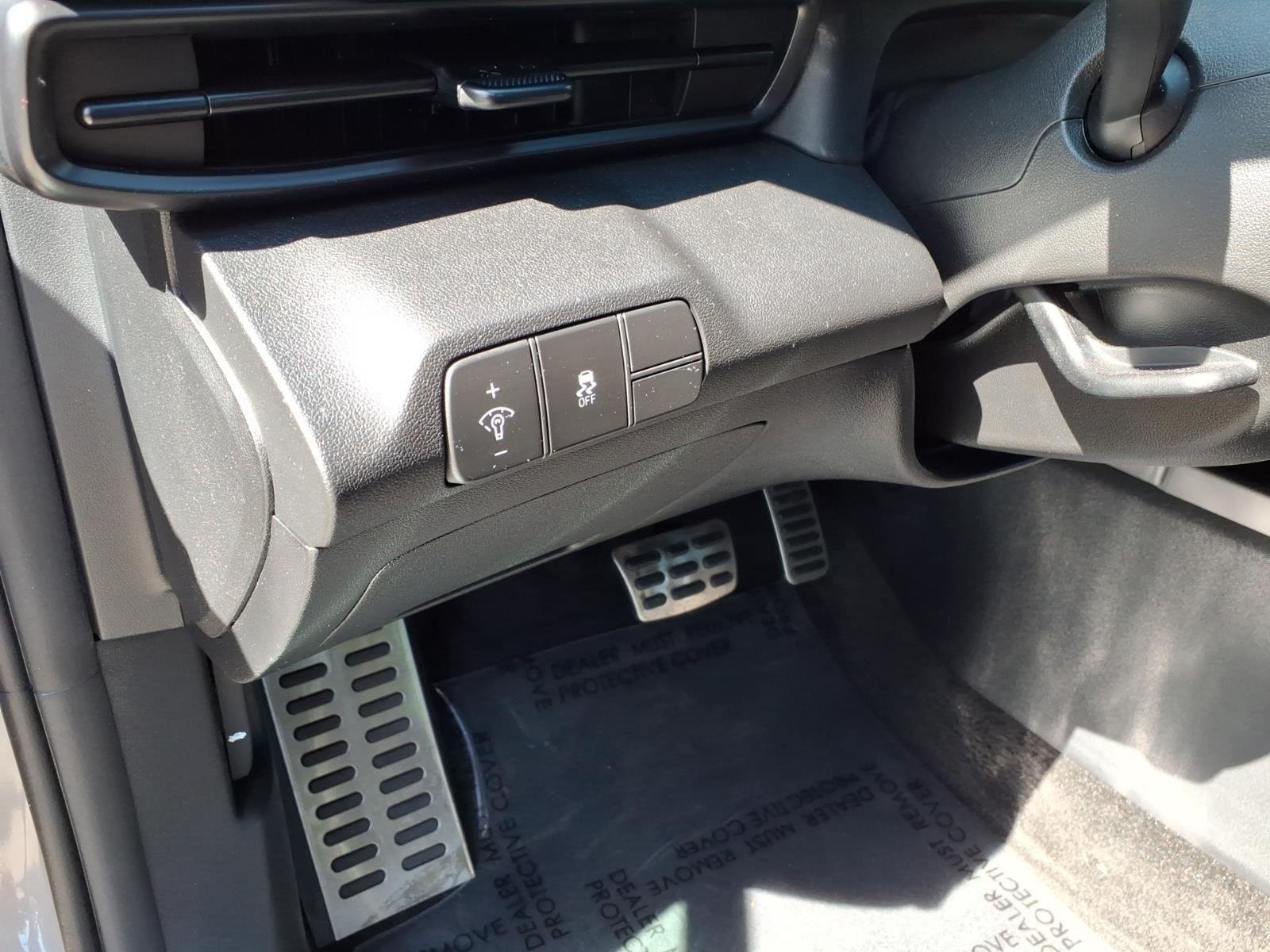 Used 2026 Fluid Metal Hyundai SEL Sport image 25