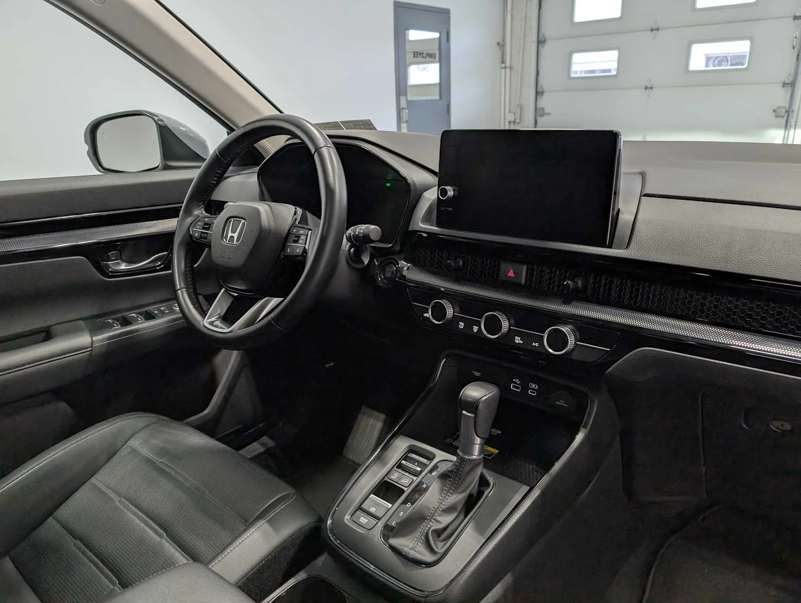 Used 2025 Urban Gray Pearl Honda EX-L image 42