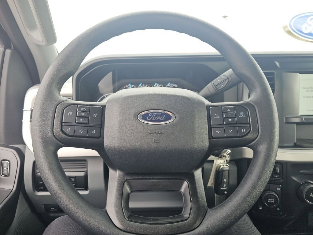 New 2026 Oxford White Ford XL image 31