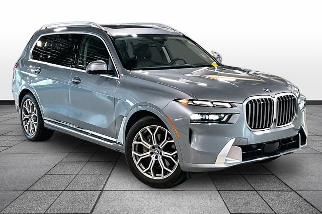 2026 BMW X7 xDrive40i's photo