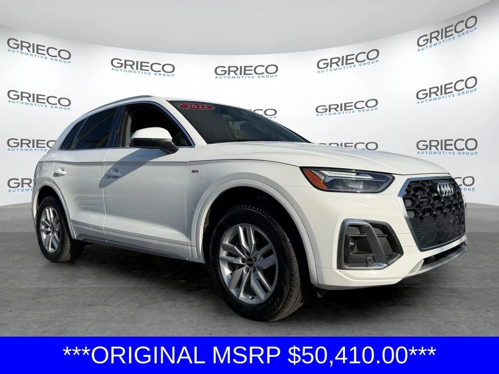 2022 Audi Q5 45 Premium's photo