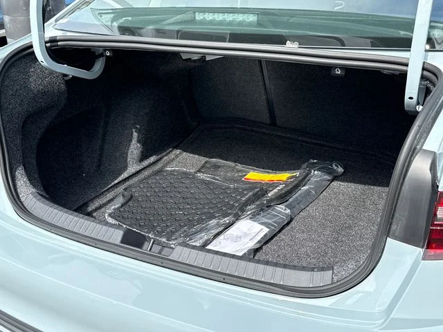 New 2026 Monument Gray Volkswagen 1.5T SE image 15