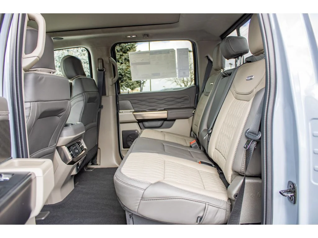 New 2026 Glacier Gray Metallic Tri-Coat Ford Platinum image 40