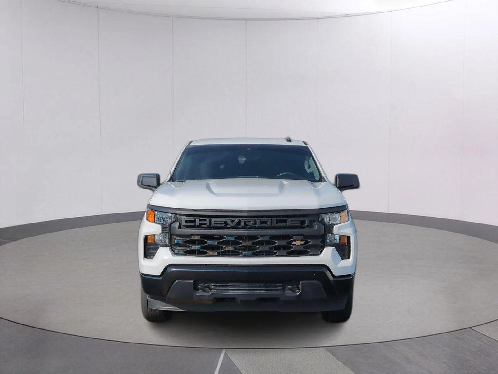 Used 2025 Summit White Chevrolet WT image 9