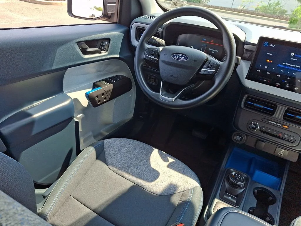 Used 2025 Gray Ford XLT image 15