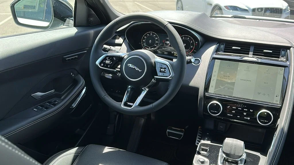 Used 2024 White Jaguar P250 image 24