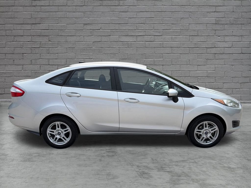 Used 2018 Silver Ford SE image 7