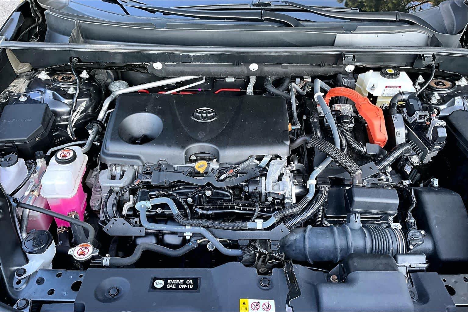Used 2021 Magnetic Gray Metallic Toyota Hybrid XLE image 32