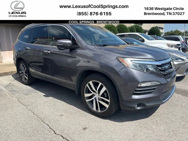 2018 Honda Pilot 4WD Touring's photo
